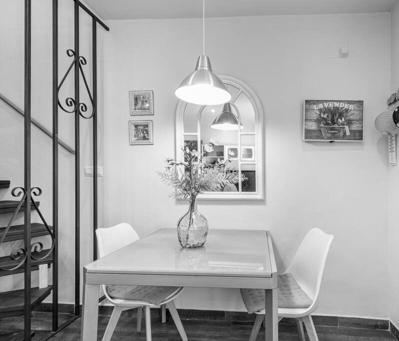Casa Con Barbacoa, A 5 Minutos Del Centro Y El Mar En Coche, Trabuc Villa เอมปูเรียบราบา ภายนอก รูปภาพ
